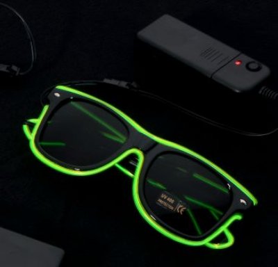 Kunststoff-Leucht Brille grün